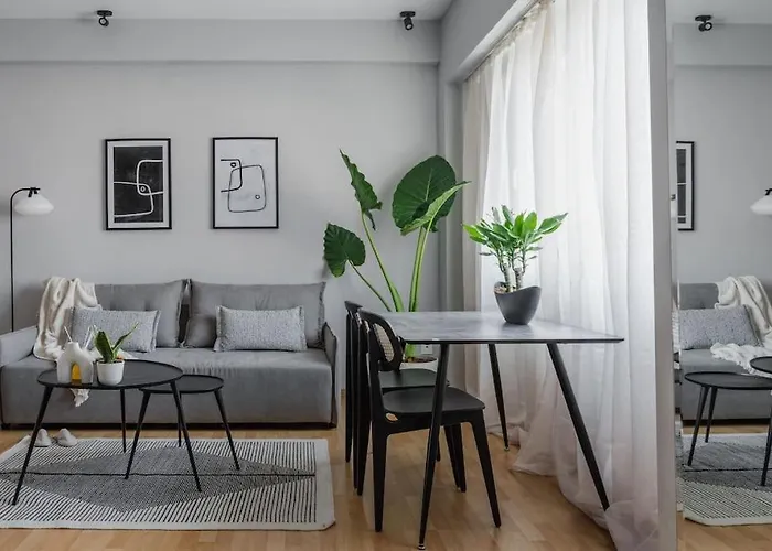 Your Cosy Perch In The Heart Of The Athenian Buzz