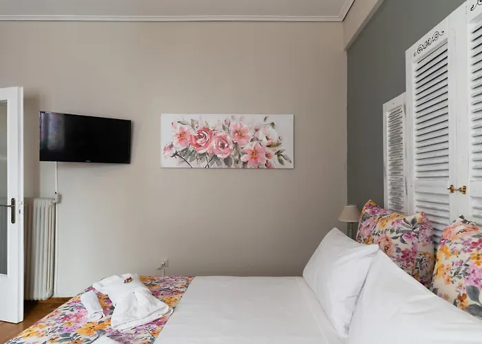 Athens Flower Apartment
